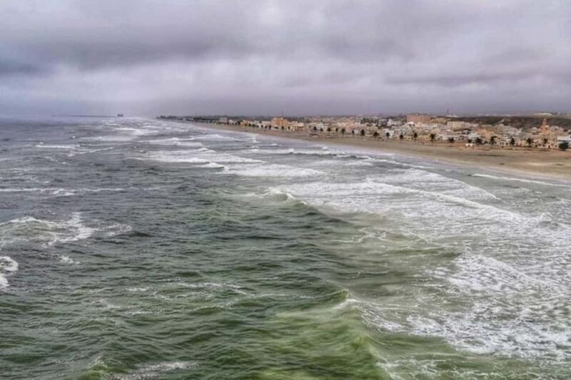 East of Salalah, Mountain, Camels, Waterfall, White beach - Real Traveler Insights and Tips