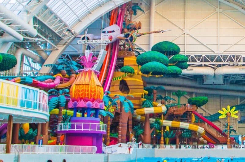 East Rutherford: Dreamworks Indoor Water Park Entry Ticket - FAQ