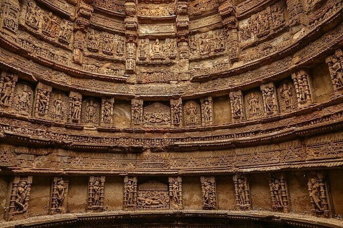 Easy Private Tour at Sun Temple and Rani Ki Vav in Premium Car - Frequently Asked Questions
