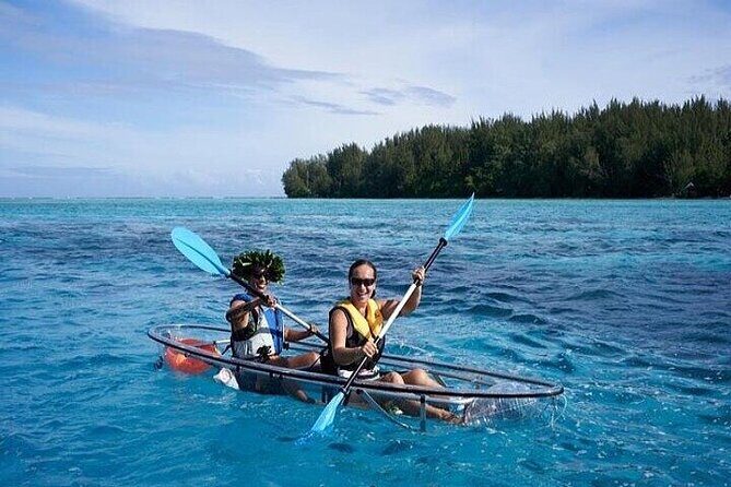 Eco guided excursion to the lagoon of Moorea in transparent kayak 1/2 day morning - The Sum Up