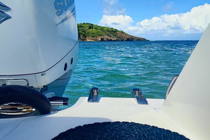 Eco-responsible sea trip EN - Tub de Joséphine - The Itinerary: From Wild Iguananas to Historical Ruins