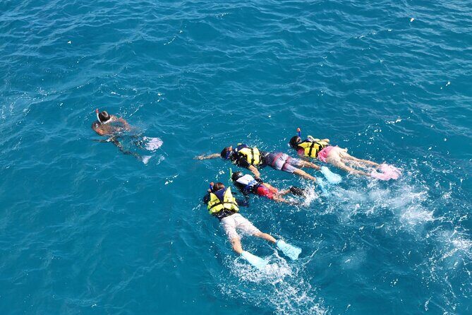 Eco Snokeling in Piti Bay Marine - What Makes This Tour Stand Out?