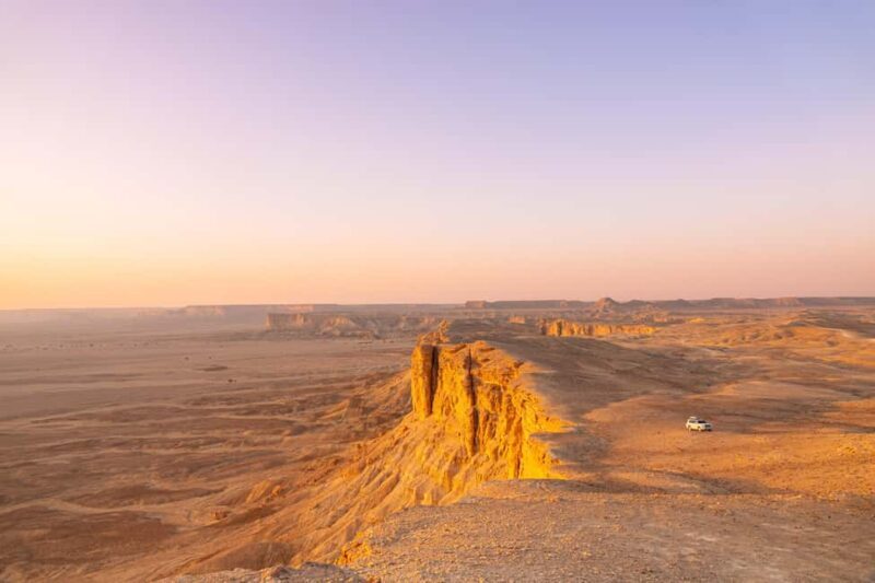 Edge of the World & Keshta Tour (Riyadh) - The Practicalities: Transport, Cost, and Group Size