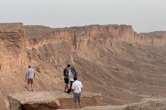 Edge of the World with 4x4 vehicles, sunset Dinner and stargazing - The Sum Up