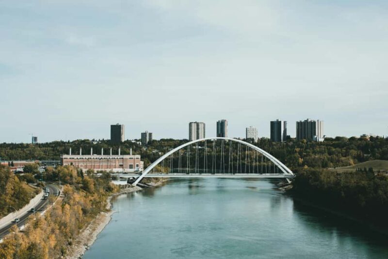 Edmonton: E-Scooter City Highlights Tour | 2-Hour - A Detailed Look at What You’ll Experience