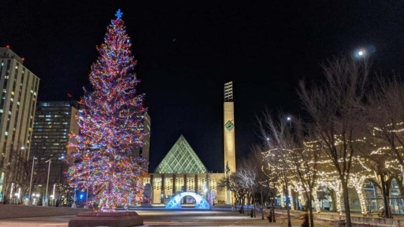 Edmonton: Festive Private Christmas Walking Tour - Key Points
