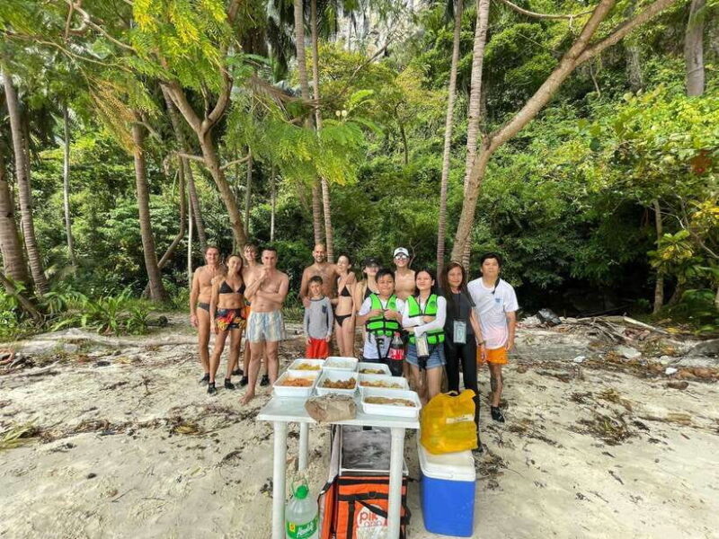 El Nido: Island Hopping and Snorkeling Private Boat Tour - An Overview of What Makes This Tour Stand Out