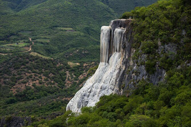 El Tule, Teotitlán, Mitla, Hierve el Agua and Mezcal Factory - FAQs