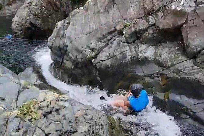 El Yunque Rainforest - Waterslide, Cliff jump, and Rope swing! - FAQ