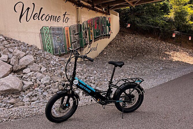 Electric Bike Tour in Cleveland - Exploring Cleveland on Electric E-Bikes