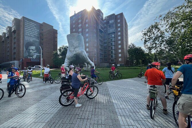 Electric Bike Tour in Cleveland - FAQs