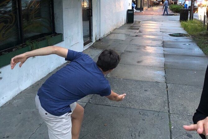 Elgin City Scavenger Hunt Excursion by Zombie Scavengers - Context and Practical Tips
