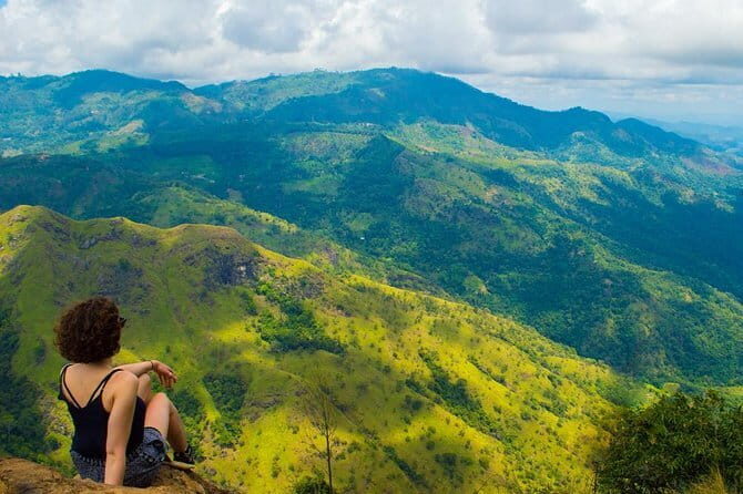 Ella Rock Hiking Tours ( sunrise-tour ,good morning tour,sunny afternoon tour ) - An In-Depth Look at Ella Rock Hiking Tours