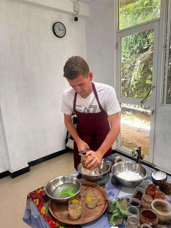 Ella: Sri Lankan Authentic Cooking expirience - Key Points