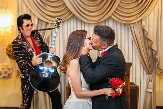 Elvis Themed Wedding or Vow Renewal at Graceland Wedding Chapel - The core experience: A Vegas-style Elvis celebration