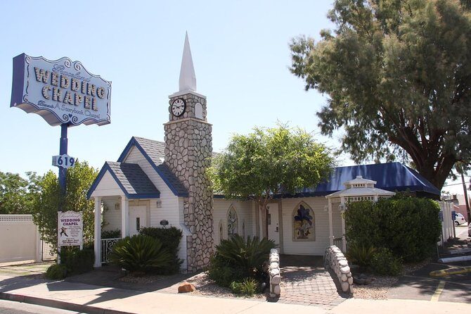 Elvis Themed Wedding or Vow Renewal at Graceland Wedding Chapel - Potential downsides
