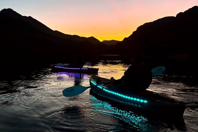 Emerald Cave Sunset Glow Kayak Tour: 3 Caves, Wildlife & Lights - Who Should Consider This Tour?