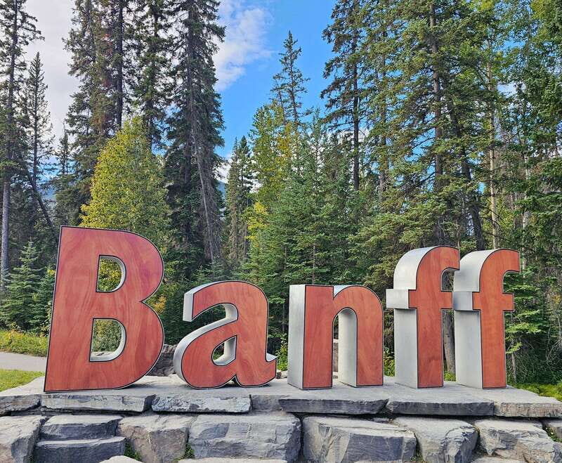 Emerald Lake, Lake Louise, Johnston Canyon & Banff Tour SUV - Who Will Love This Tour?