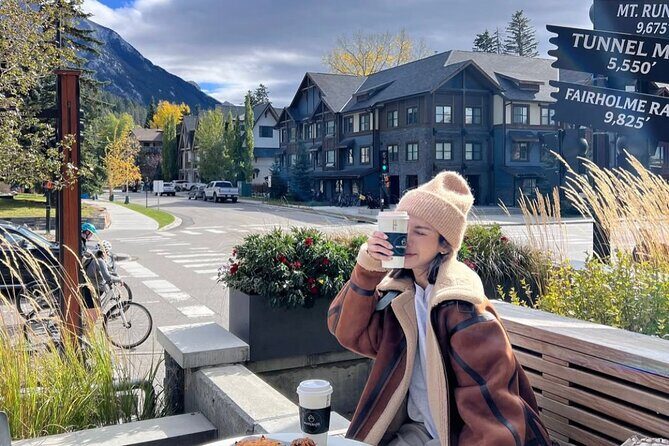Emerald Lake , Moraine Lake, Lake Louise& Banff Town from Canmore - Why this tour stands out