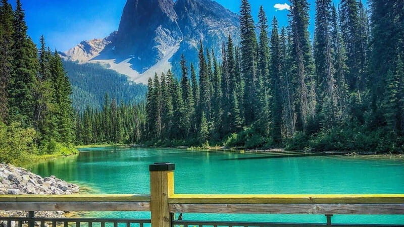Emerald Lake, Moraine, Louise, Johnston Canyon & Banff Town - Authentic Experiences and Highlights