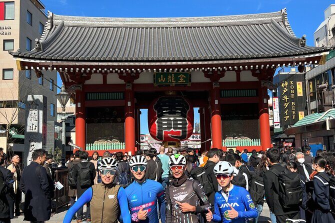 English/Italian guided cycling tour in Tokyo - What Makes This Tour Unique