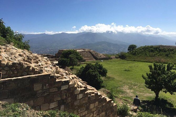 Enjoy all Pyramids of Oaxaca in Private Day Tour: Monte Alban, Mitla, Dainzú - Who Will Love This Tour?