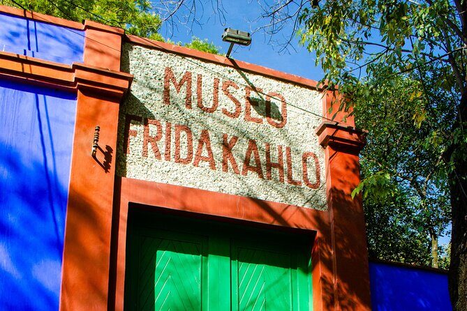 Entrance to Frida Kahlo Museum with Written Guide - Entrance to Frida Kahlo Museum (Casa Azul)