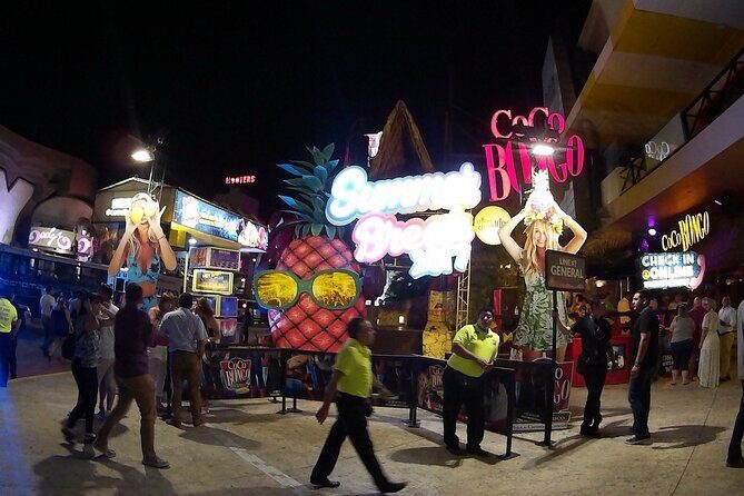 Entry ticket to the Coco Bongo Cancun nightclub - What to Expect from the Coco Bongo Cancun Nightclub Tour