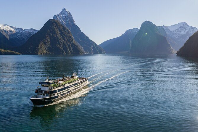 Epic Milford Guided Tour from Te Anau - An In-Depth Look at the Itinerary