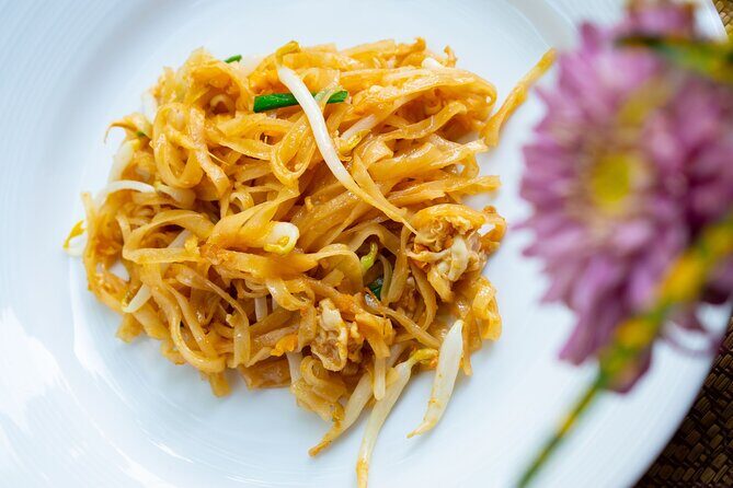 Epic Pad Thai Cooking Class in Denver - Key Points
