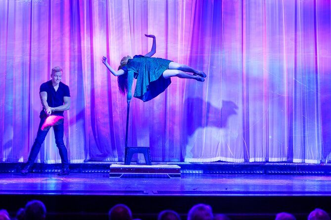 Escape Reality Branson Magic Dinner Show - Show Duration and Group Size