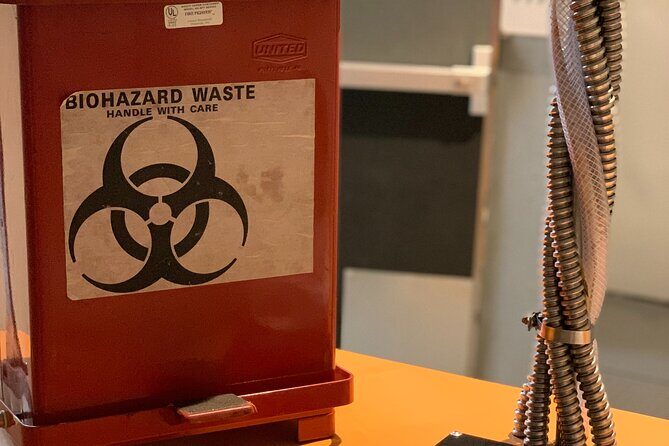 Escape room: Dr. Field's Mad Lab - What to Expect During Your Visit