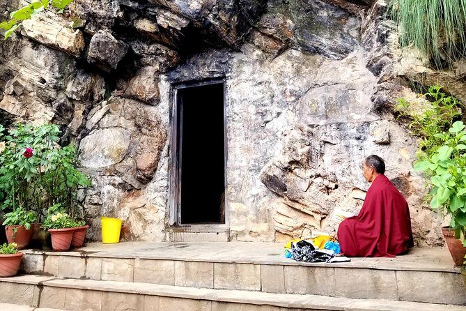 Escorted Full Day Pharping, Dakshinkali and Kirtipur Day Trip with Newari Lunch - Exploring Pharping: Temples and Sacred Caves