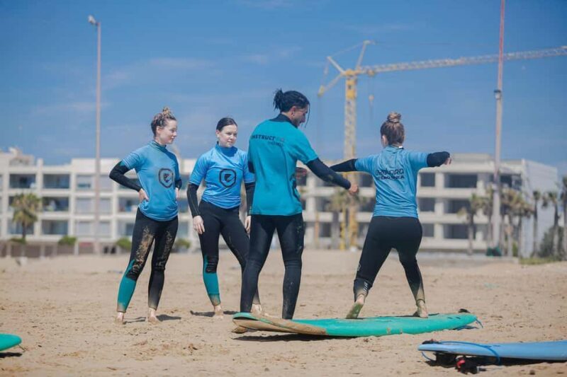 Essaouira: 4 Hour Surf Lesson - Catching Waves and Riding High