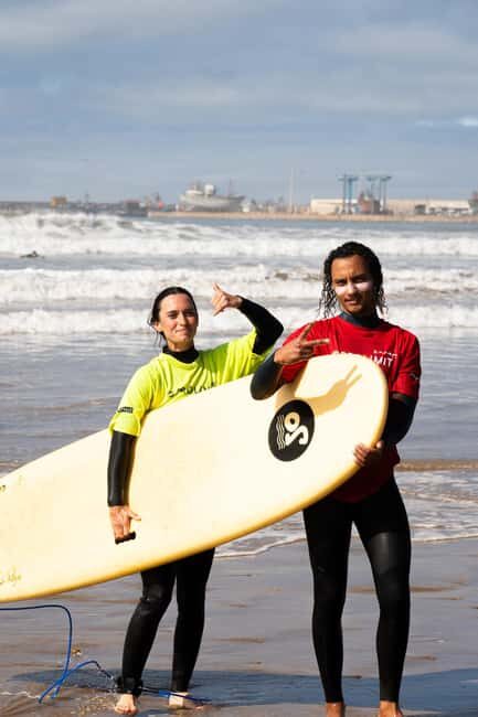 Essaouira: Semi-Private Surf Lesson W/ Changing Room &Shower - Extra Activities and Flexibility