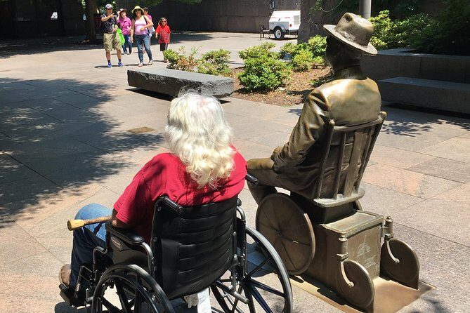 Essential Monuments & Memorials Tour - Stop 4: Franklin D. Roosevelt Memorial