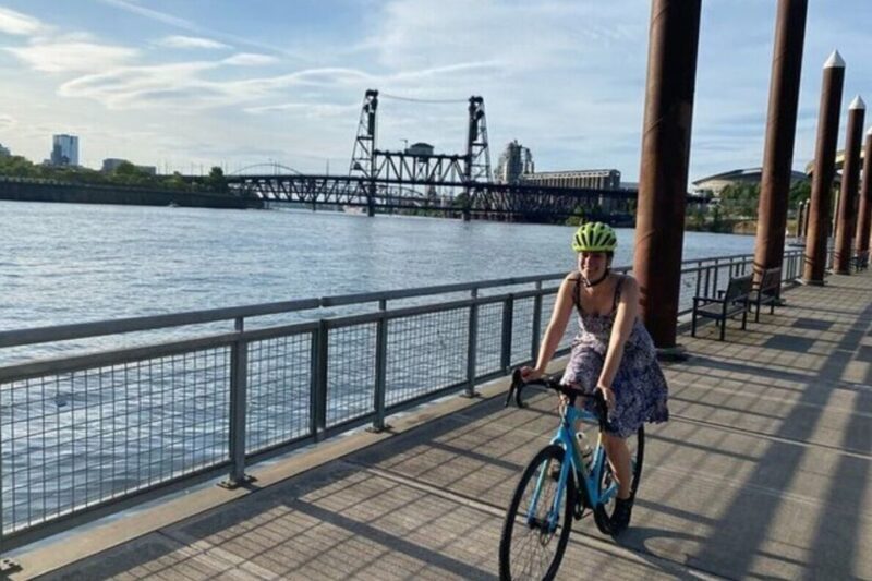 Essential Portland: 2-Hour Guided Bike Tour - The Guide and Group Size