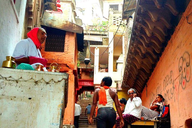 Essential Varanasi (North and Manikarnika) Walking Tour - What to Expect from the Tour