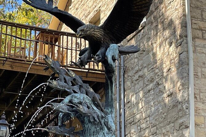 Eureka Rocket: Eureka Springs City Tour by Golf Cart - Key Points