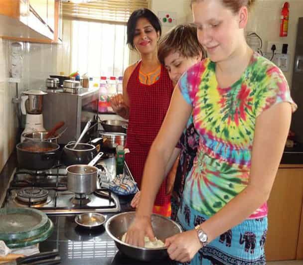 Evening Cooking Session and Dinner with an Indian Family - Introduction