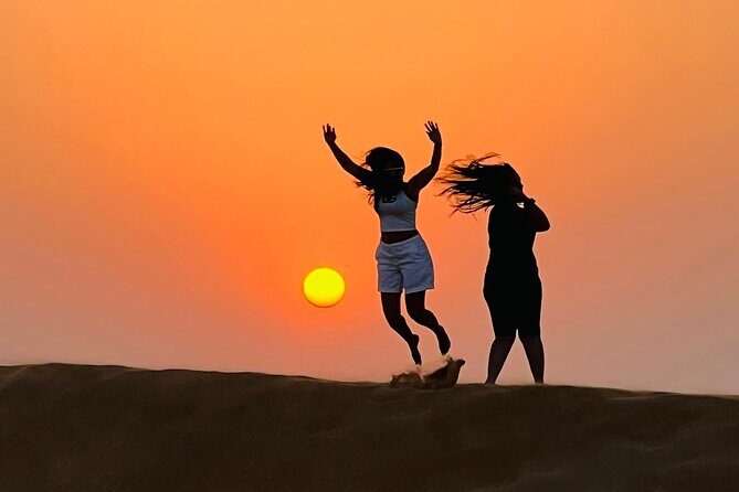 Evening Dubai Desert Safari, Red Sand, Premium camp shows & Diner - Breaking Down the Itinerary