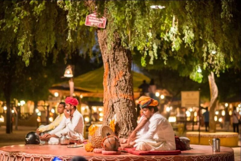 Evening Jaipur City Tour and Dinner at Chokhi Dhani - Who Should Consider This Tour?