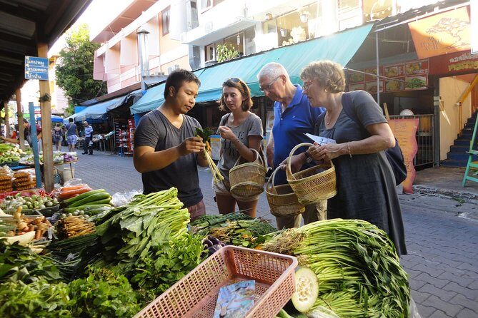 Evening Thai cooking class - Detailed Breakdown of the Tour