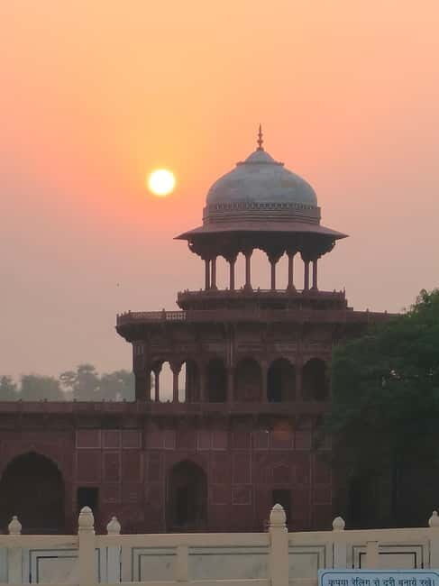 Evening tour of Agra city with Sunset Taj Mahal & Agra Fort - Itinerary Breakdown
