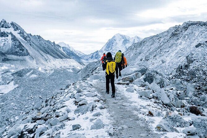 Everest Base Camp Trek with Helicopter Return to Lukla - 10 Days - FAQ