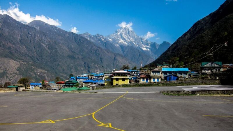 Everest Trek flight ticket from Kathmandu to Lukla - Key Points