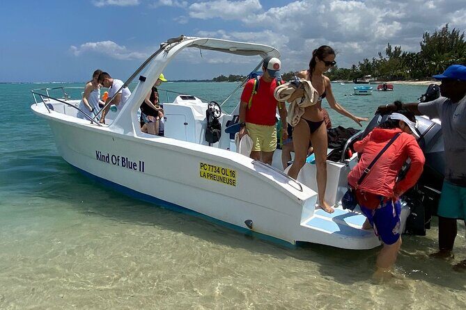 Exciting Dolphin encounters in the Maurtius's lagoon - Weather and Cancellation Policy
