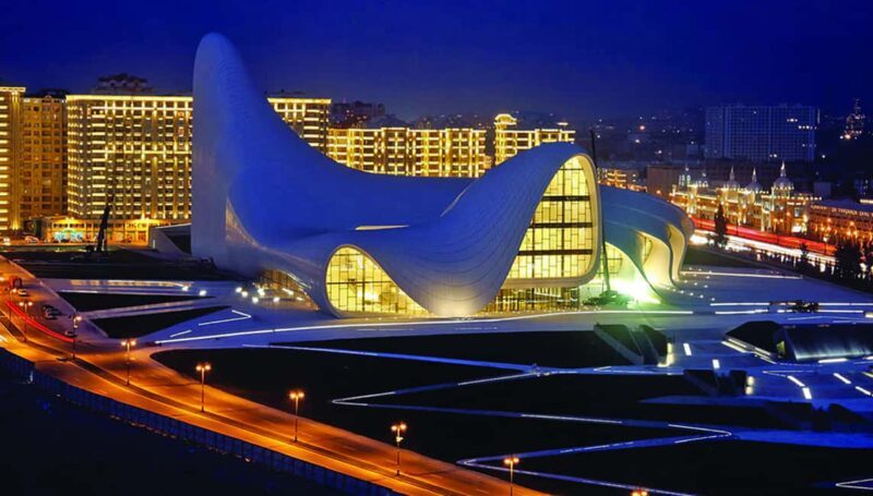 Exclusive Baku City Tour: Where East Meets West - Key Points