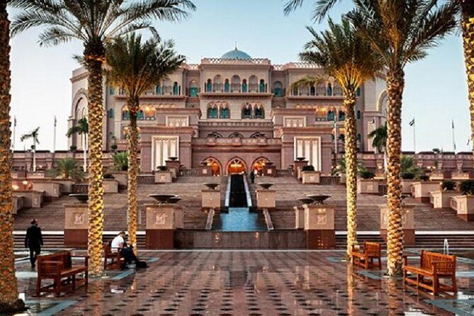 Exclusive Full-Day Abu Dhabi City Tour with Sheikh Zayed Mosque - Heritage Village & Abu Dhabi Corniche: A Glimpse of Tradition and Tranquility