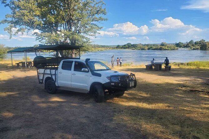 Exclusive Game Drive & White Rhino Safari in Livingstone Zambia - Who Should Consider This Tour?